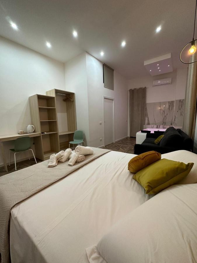 San Ferdinando Suite Room 나폴리 외부 사진