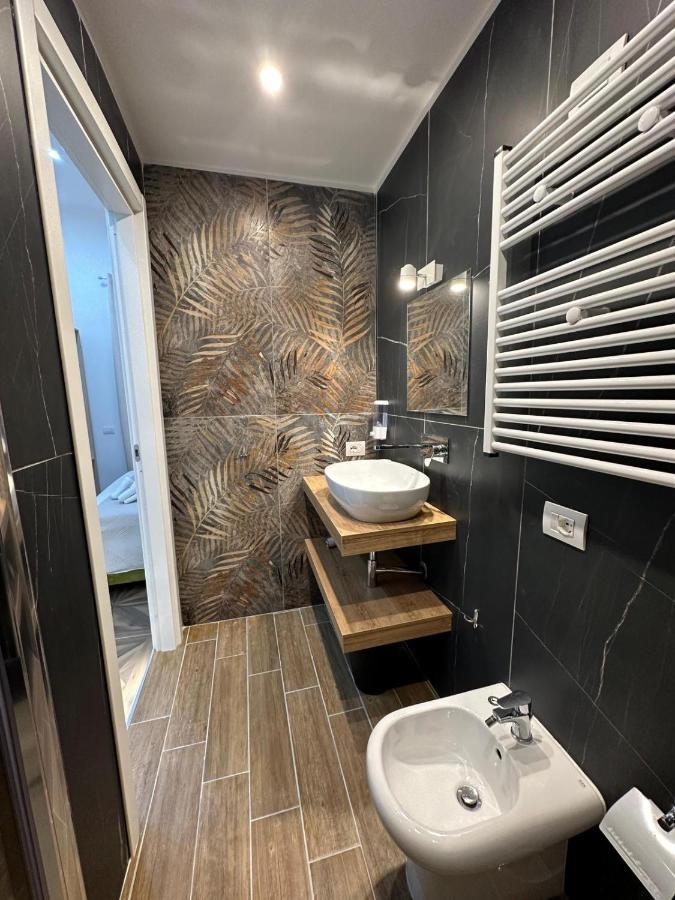 San Ferdinando Suite Room 나폴리 외부 사진