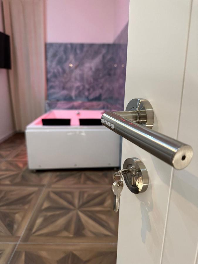 San Ferdinando Suite Room 나폴리 외부 사진